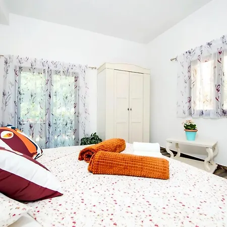 Karmen Apartman