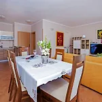 Apartment Karmen